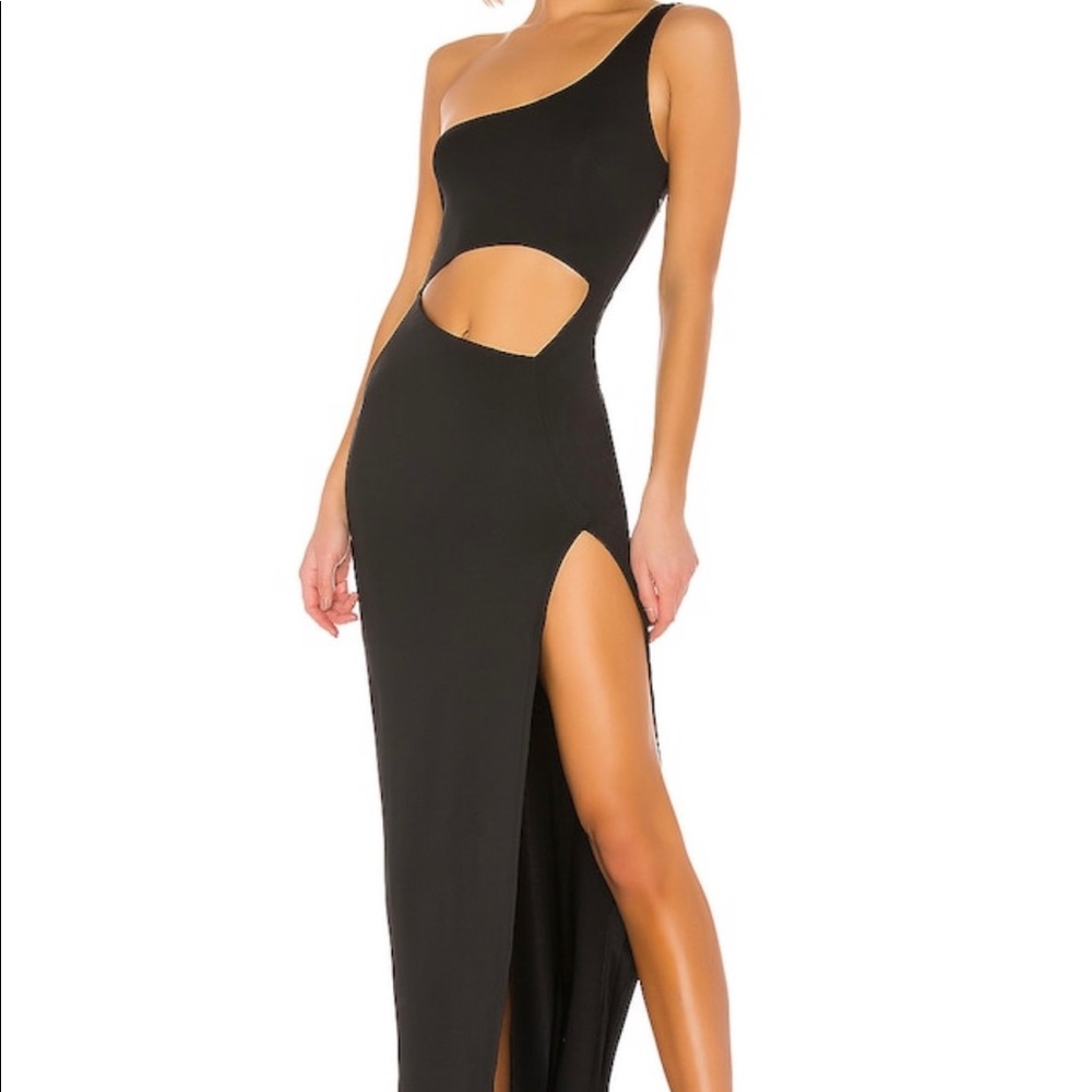 Superdown Erla Cutout Maxi Dress in Black Size Medium